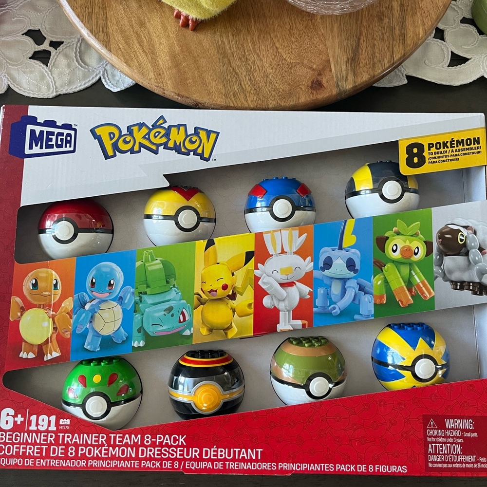 Poké Ball Assortment Pack - Red Poké Ball Set - Picture 5 of 13